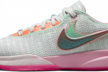 nike lebron 20 basketball shoe review triple threat tactics 1